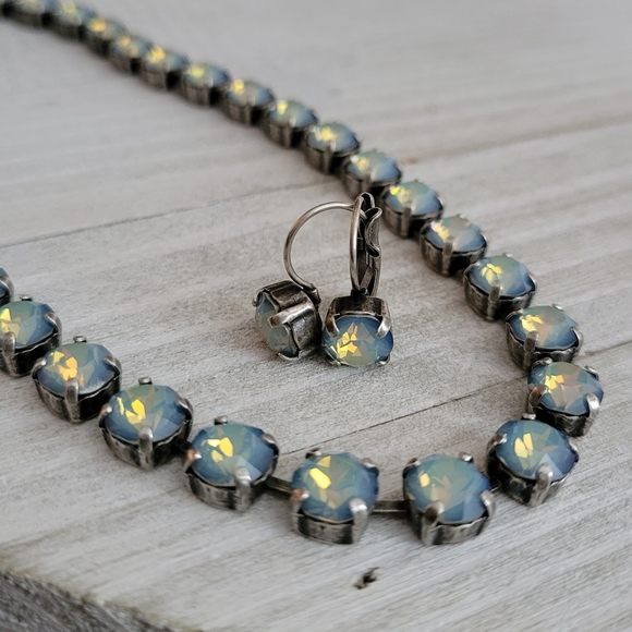 Austrian Crystal Earrings in Antique Silver - Picture 9 of 9